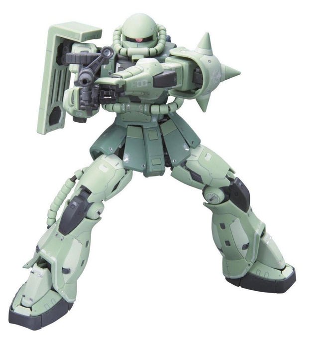 #4 MS-06F Zaku II (Green), Bandai RG (Gundam Model Kit)